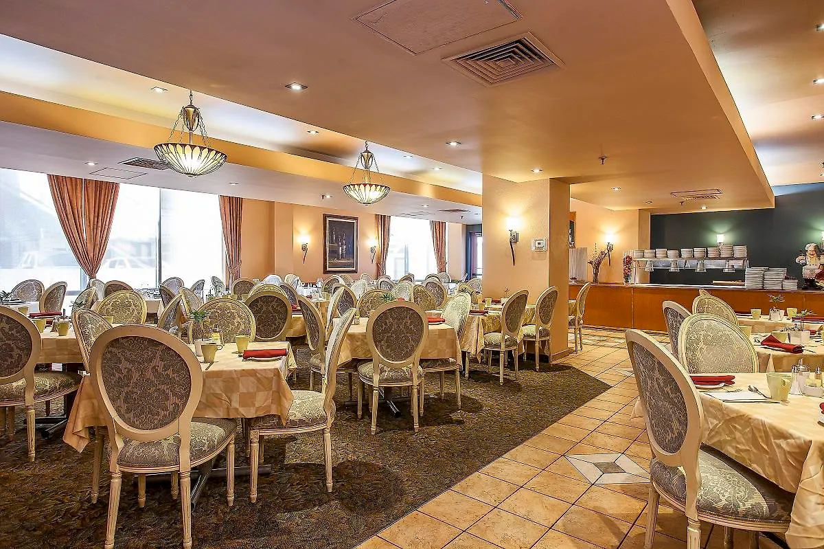 Le Nouvel Hotel Montreal
