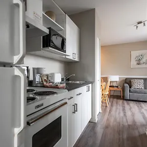 Le Roberval *** Montréal