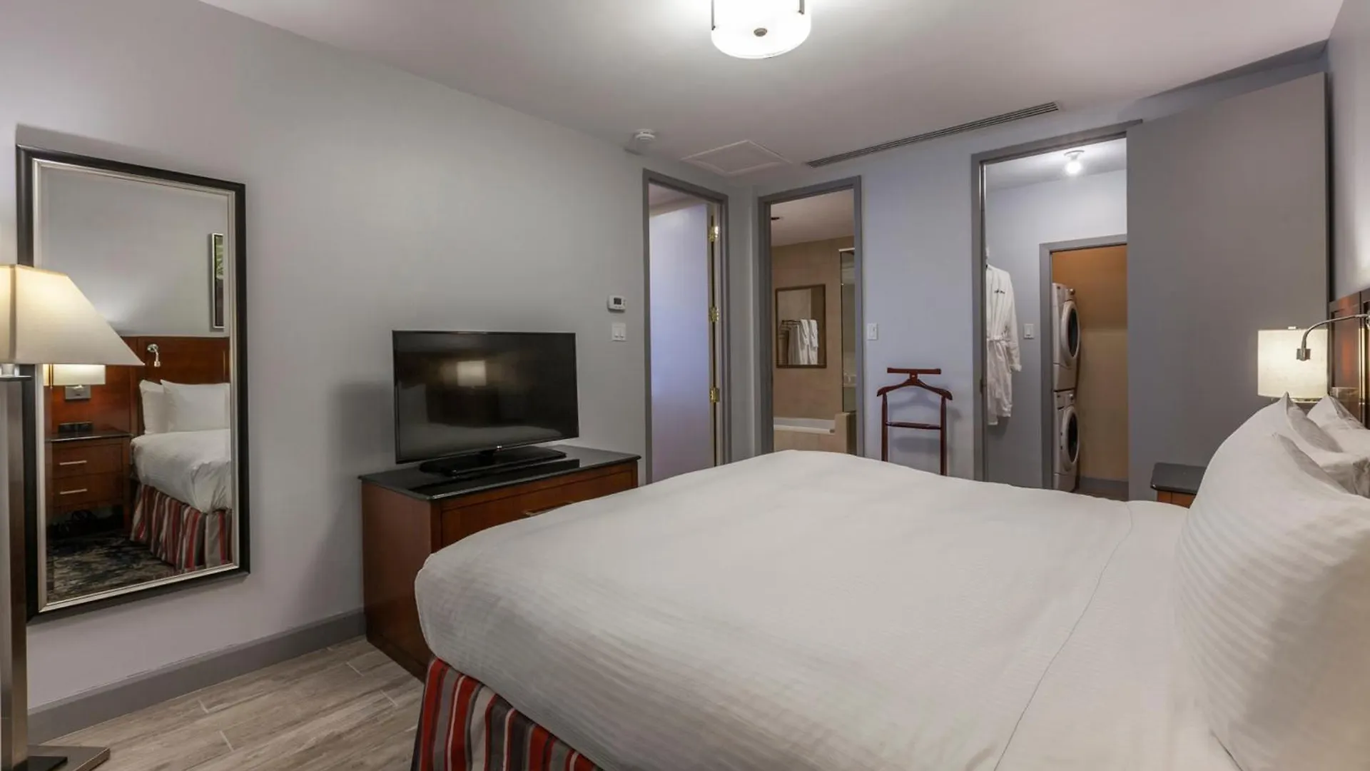 Le Nouvel Hotel Montréal
